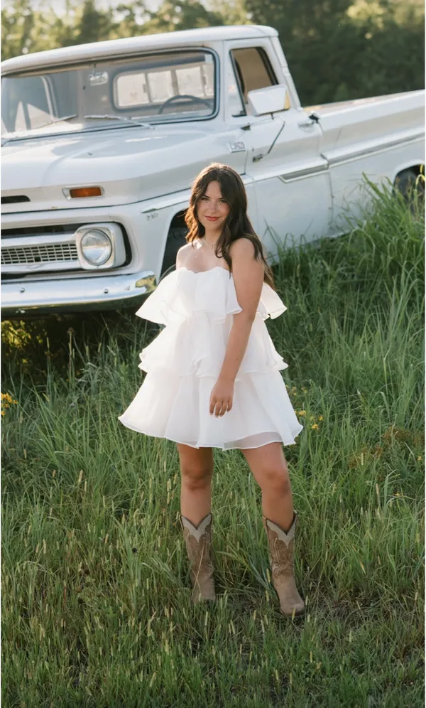 White bubble dress - Image 4