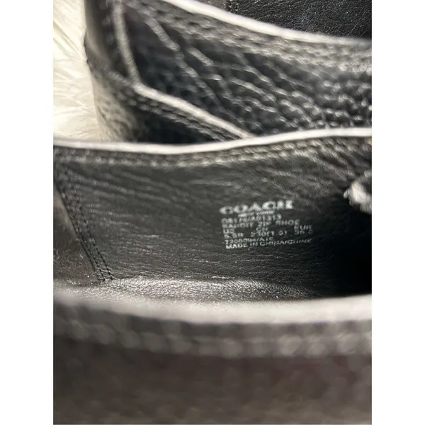 Coach Bandit Zip Pebble Booties size 5.5 black leather with zipper upfront - Image 4