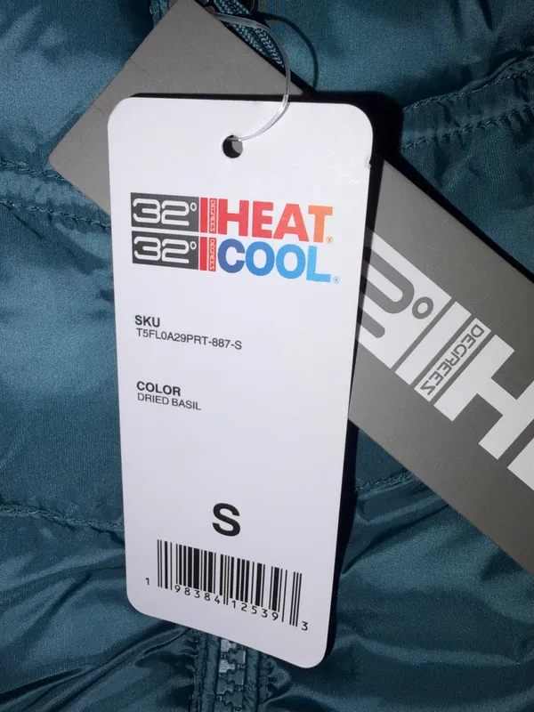32 degrees heat dark green puffer vest Small NWT - Image 6