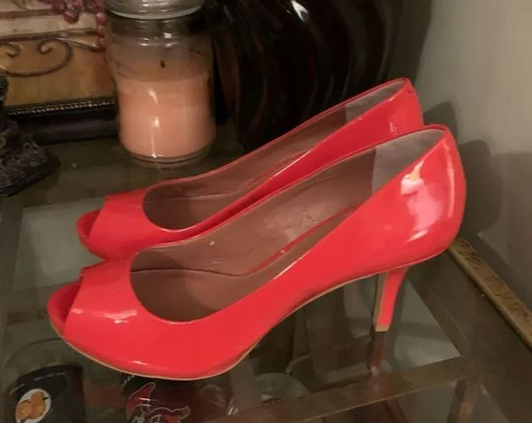 Vince Camuto heels size 9 - Image 2