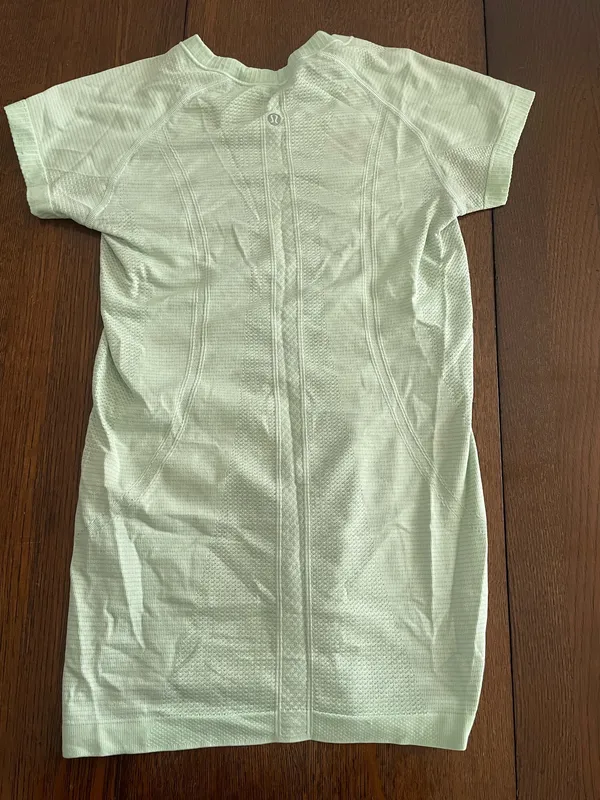 Lululemon Swiftly Short Sleeve - Image 2