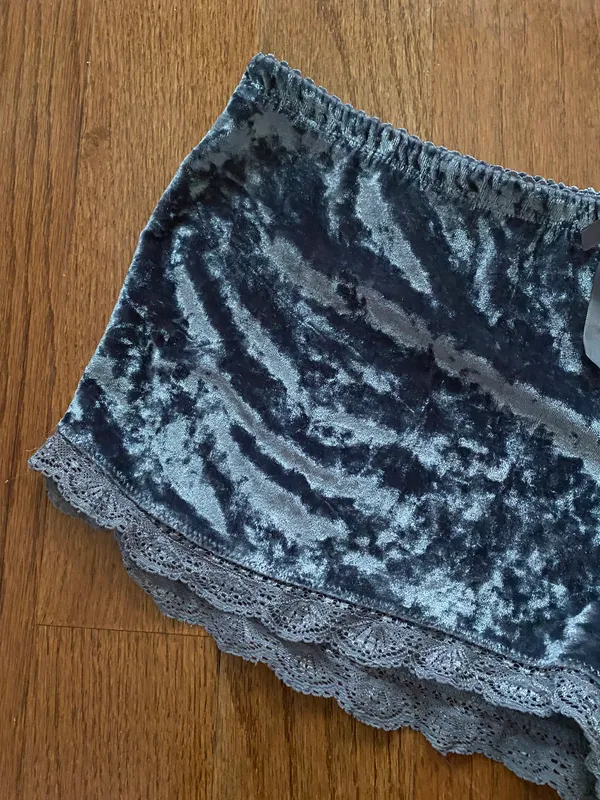 Dolls Kill NWOT Velvet velour grey lace trimmed lounge shorts - Image 3