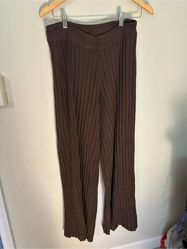 WeWoreWhat Revolve lounge pants brown medium - Image 2