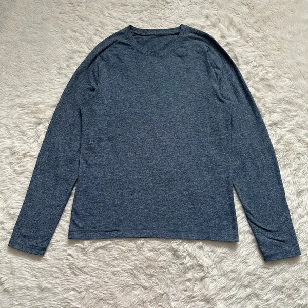 Lululemon Top Long Sleeve Crewneck Heathered Blue - Image 2