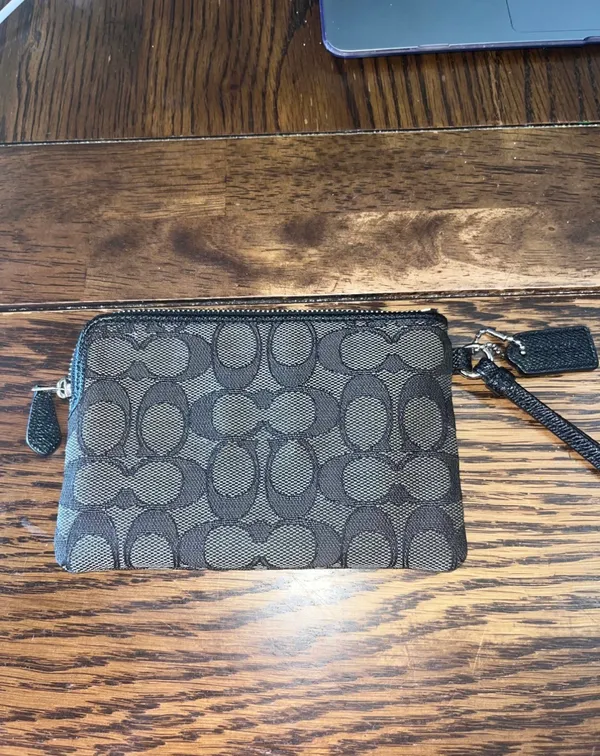 Coach Wristlet - Image 2