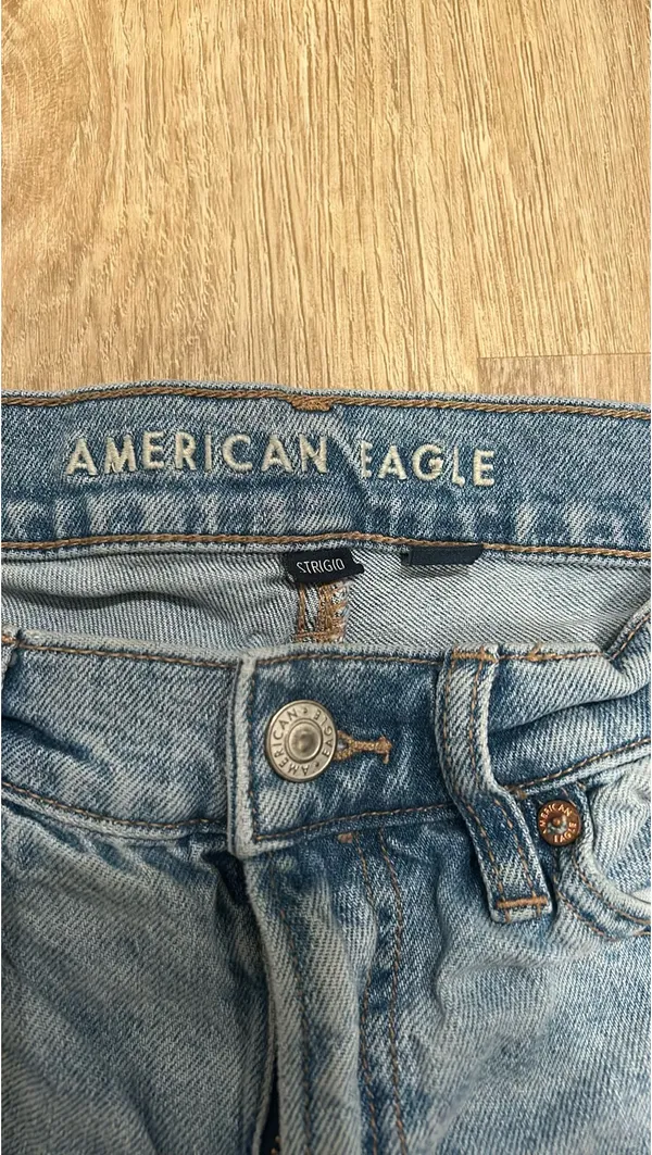 American Eagle Jeans - Image 2