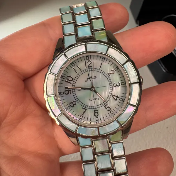 aria AR-410 mother of pearl quartz watch silver tone bracelet original box - Image 4