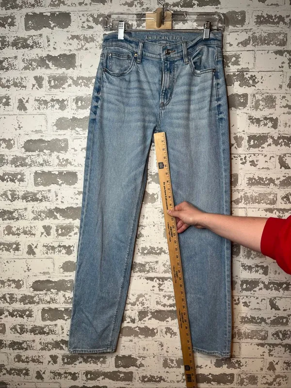 American Eagle | women super high rise straight denim jeans - Image 4