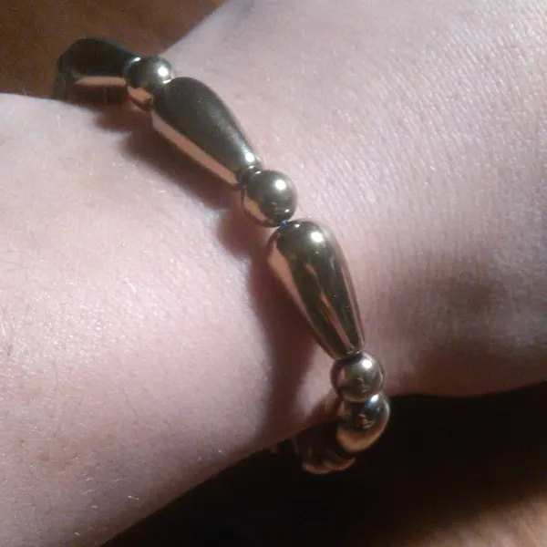 Golden Color Hematite Beaded Stretch Bracelet - Image 3