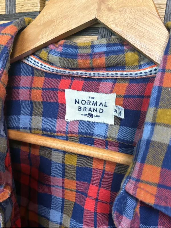 The normal brand plaid flannel size medium - Image 4
