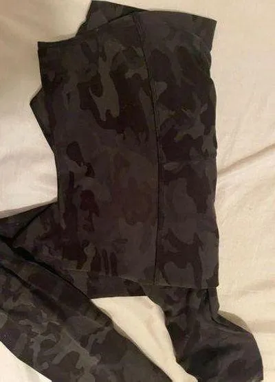 Lululemon Camo Leggings - Image 2