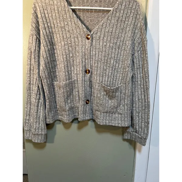 Women's Sz Medium Button Front Cardigan Heather Gray Oatmeal Ribbed Soft Pockets - Image 4