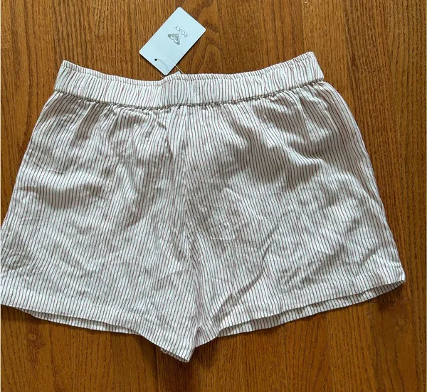 Roxy New shorts - Image 2
