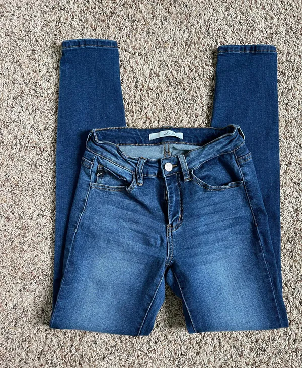 KanCan USA Skinny Jeans - Image 3