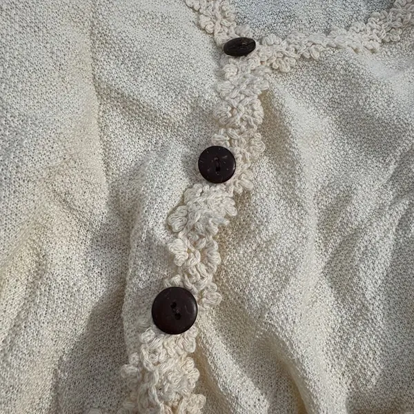 VTG Crochet Heart Blouse - Image 3