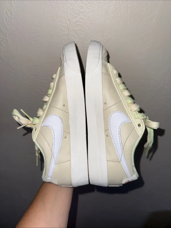 Nike Blazer Low Platform SE Move to Zero Sneakers Women’s 6 - Image 5