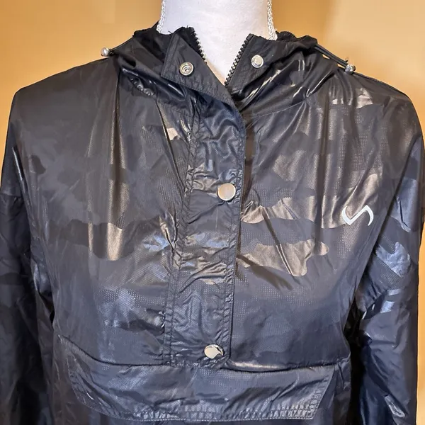 TLF Privy Anorak Jacket Womens XS Black Camo Hooded Lightweight Pullover NWT‎ - Image 4
