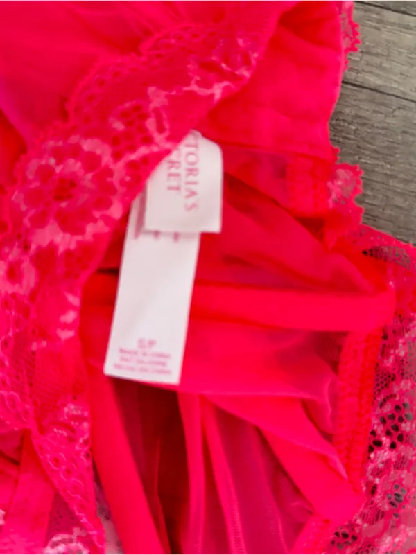 Victoria's Secret Garter Belt Small Pink W/ Bling & Lace - Image 7