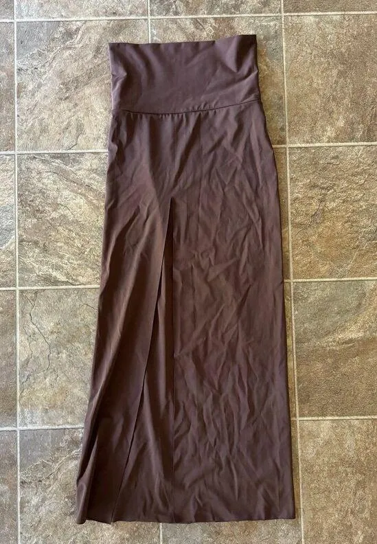 Skims Shaping Swim Long Sarong Skirt Size Small Cocoa - Image 3