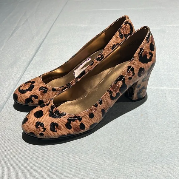 Anne Klein Leopard‎ Print Heels Size 6 B35 - Image 2