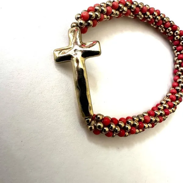 Gold tone and orange beaded stretchy cross bracelet - Image 7