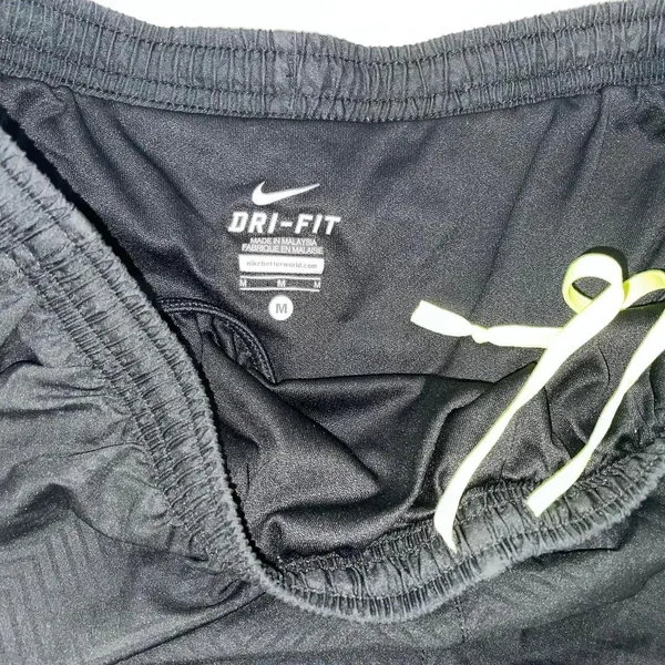 Nike Dri-Fit Shorts - Image 3