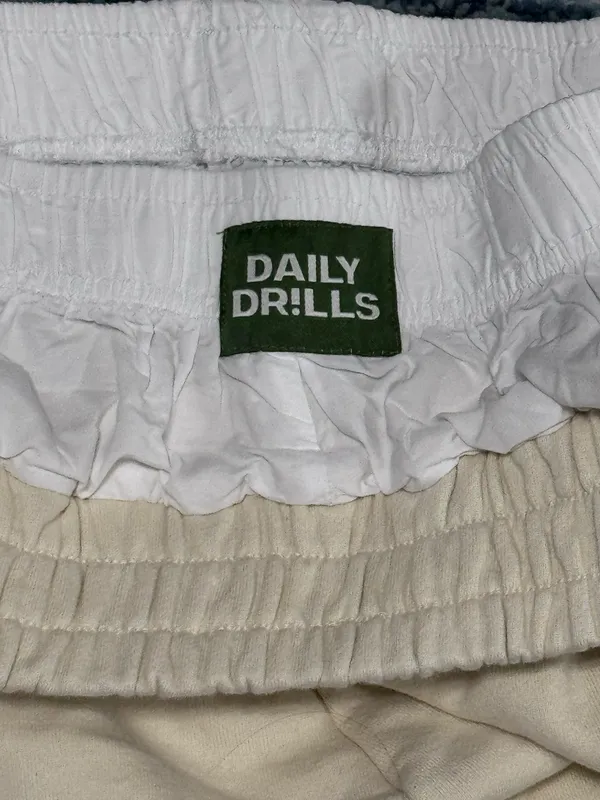 Daily Drills Double Banded Super Shorts Sand XS/S - Image 3
