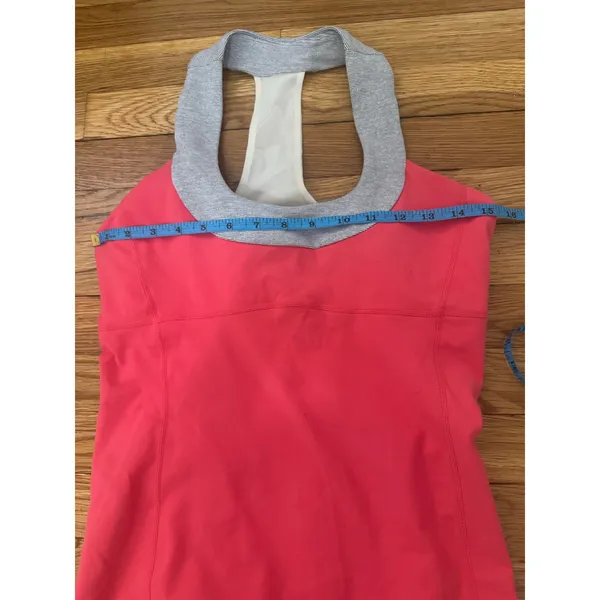Lululemon Size 8 Round Neck Tank Top Activewear Racerback built in sports bra - Image 7