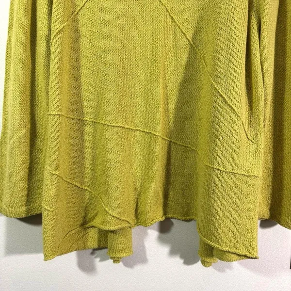 Beyond Threads Green Knit Open Front Sweater Size M - Image 9