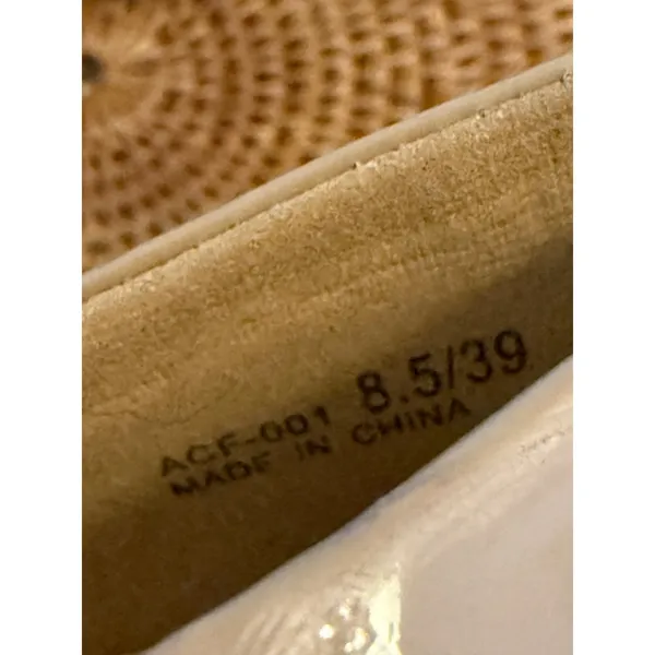 CL by‎ Laundry Nude Patent Block Heel Pumps Round Toe Shoes Size 8.5 ACF-001 - Image 4