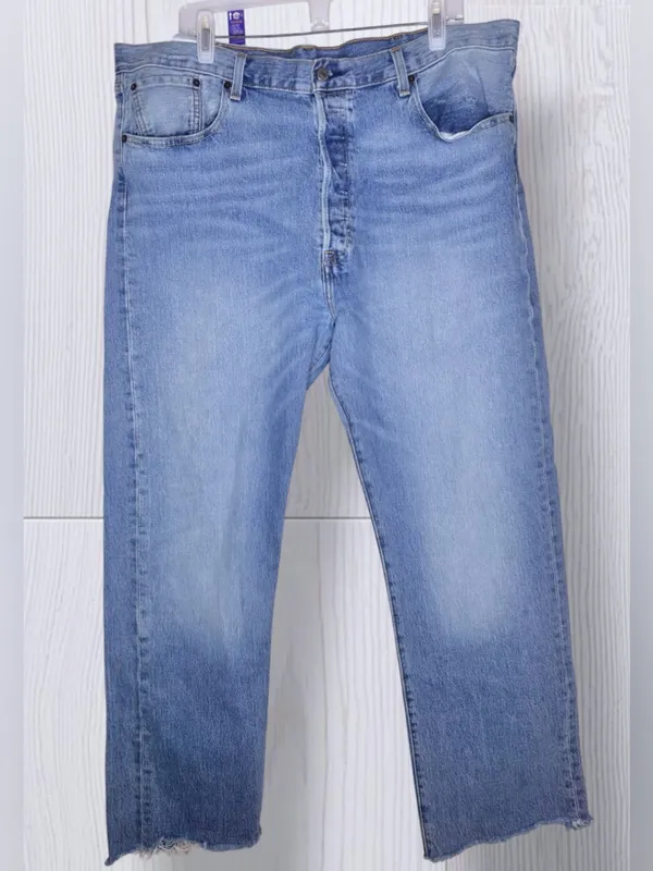 Levi's 501 High Rise Raw Hem Straight Leg Jeans | Light Wash - Image 3