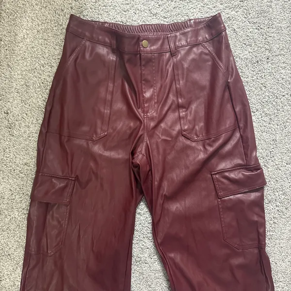 Burgundy faux leather cargo pants #cargo #fauxleather - Image 2