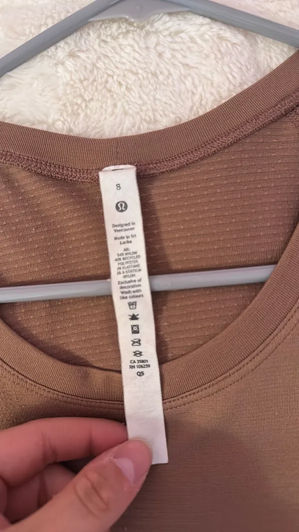 Lululemon Shirt Tech Swiftly Short Sleeve - Image 4