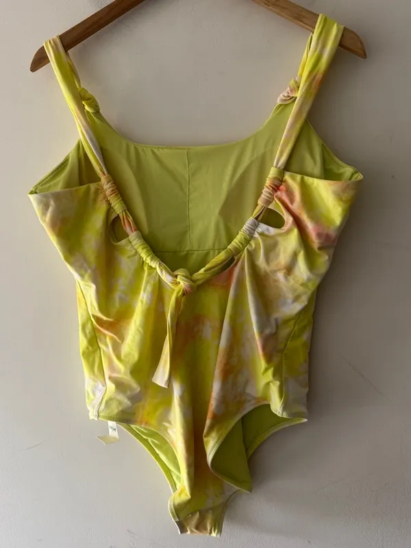 NEW!!‎ Aerie Yellow Tie Dye One Piece Full Coverage Swimsuit - Image 4