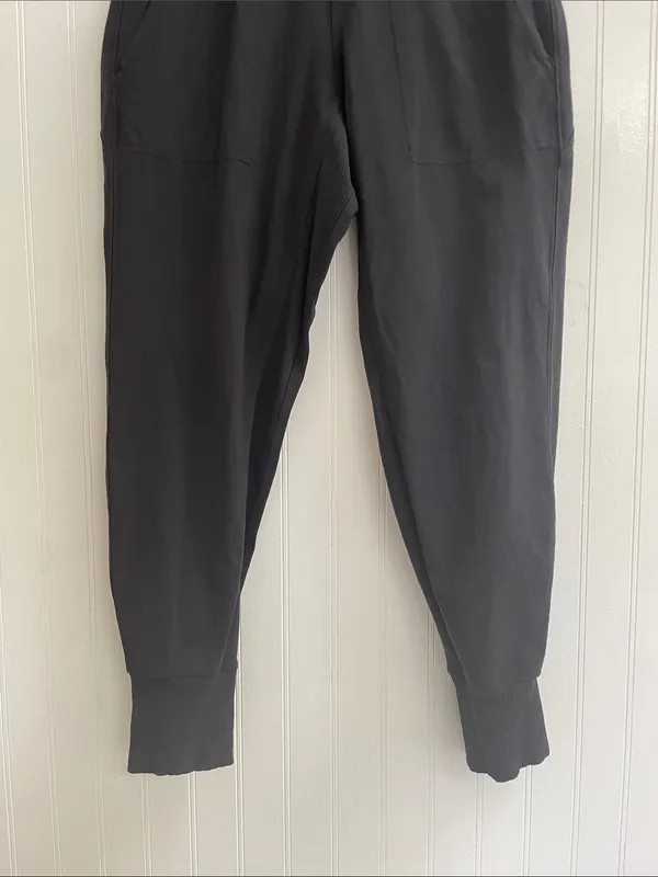 ATHLETA Venice Jogger Pants Travel Athleisure Yoga in Black Size S - Image 7