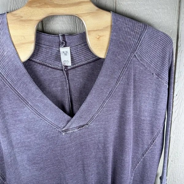 We The Free People Oceanview Thermal Top Sz XS Plum Oversized V Neck Waffleknit - Image 2