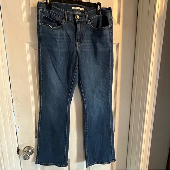 Levi's Mid Rise Classic Bootcut Jeans Womens Sz 10 W30‎ L30 Red Tab 2022 Comfort - Image 2