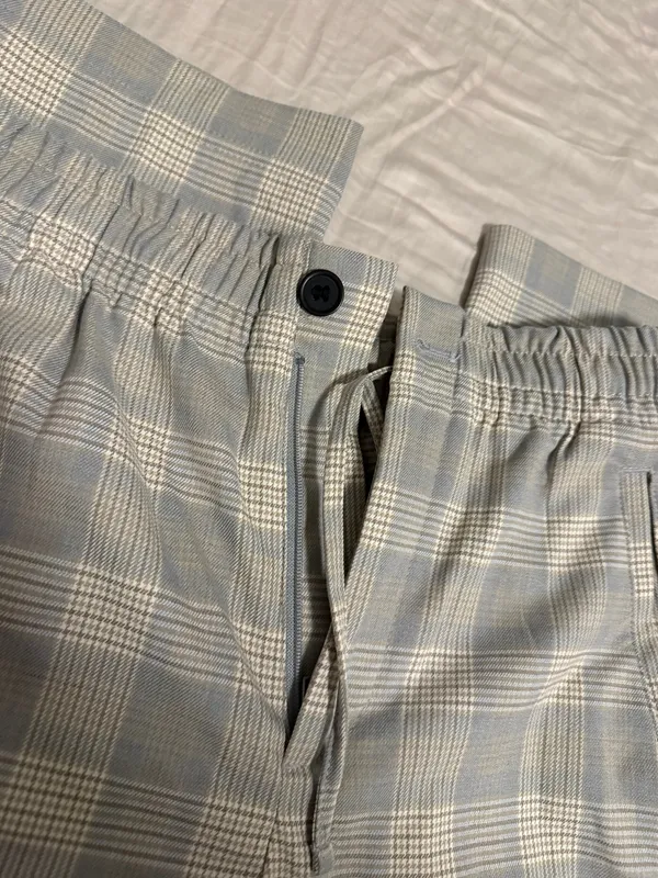 Men’s plaid H&M pants XS - Image 2