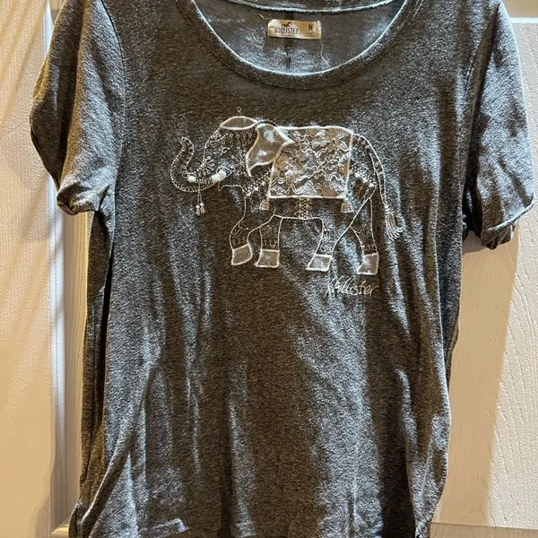 Hollister shirt - Image 6