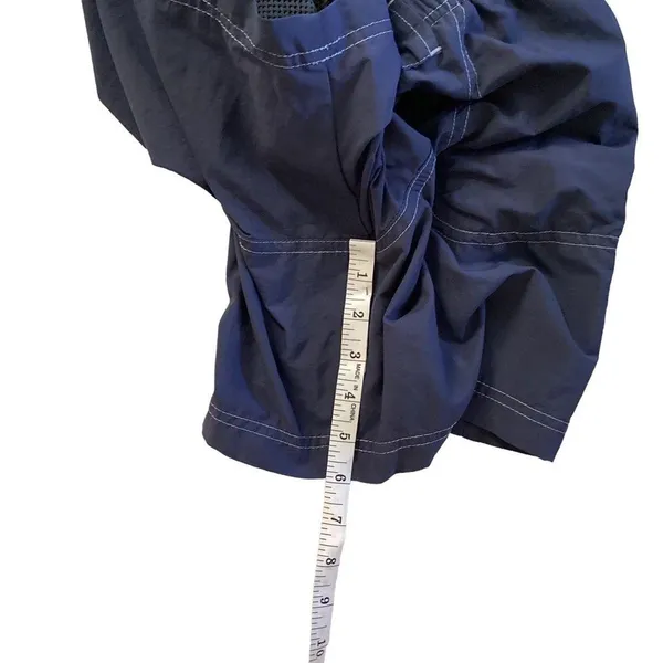 Columbia shorts. Women size medium. Blue - Image 8
