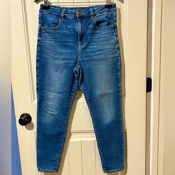 American Eagle Next Level Curvy High-Waisted Jeggings Jeans - Image 2