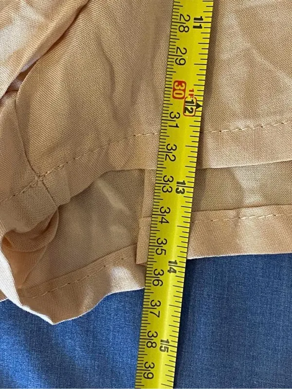 Primark tan shorts with pockets - Image 5