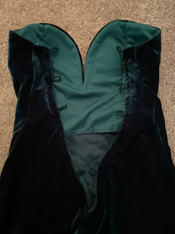 Emerald Green Velvet Bodysuit Size L - Image 7