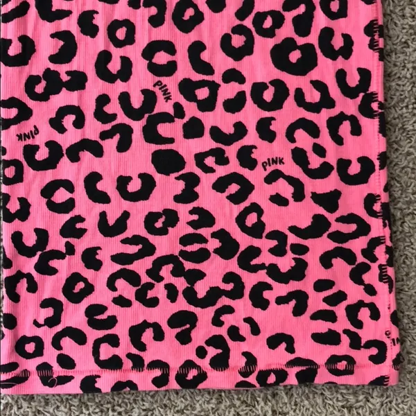 PINK - Victoria's Secret medium tank top ❤️ - Image 5