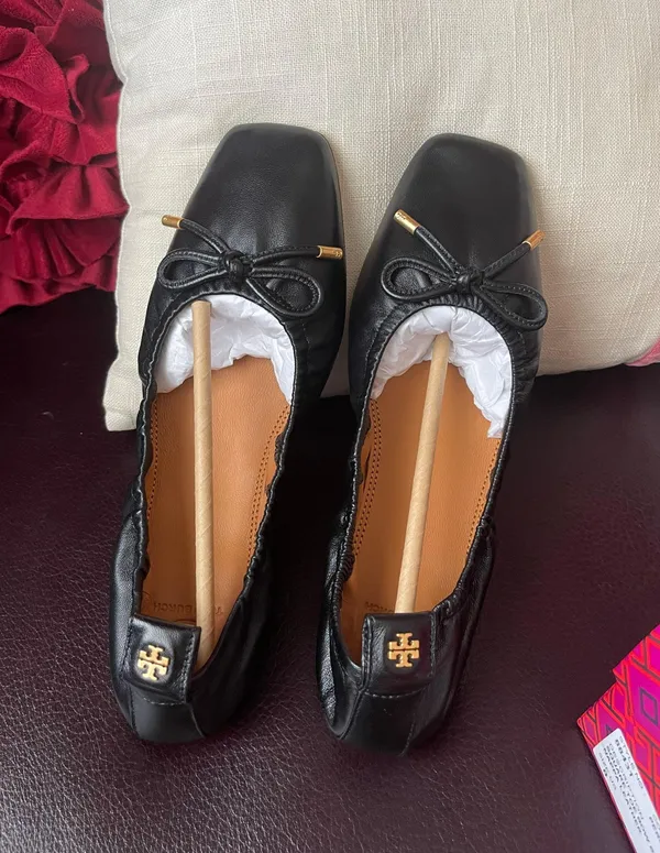 Tory Burch square toe bow ballet nappa leather color black NIX size 8 - Image 3