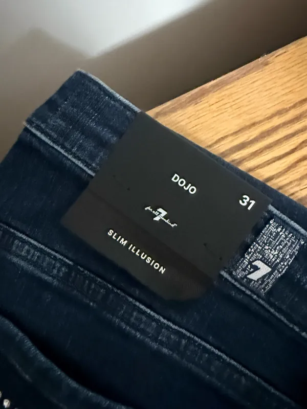 7 For All Mankind Jeans Bootcut Dark Wash - Image 4