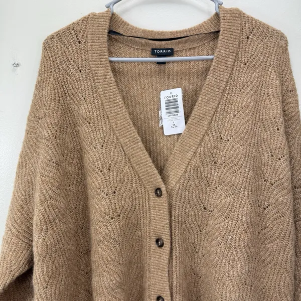 NWT Torrid Beige Vegan Cashmere Button Up Cardigan Sweater‎ Size 1X - Image 7
