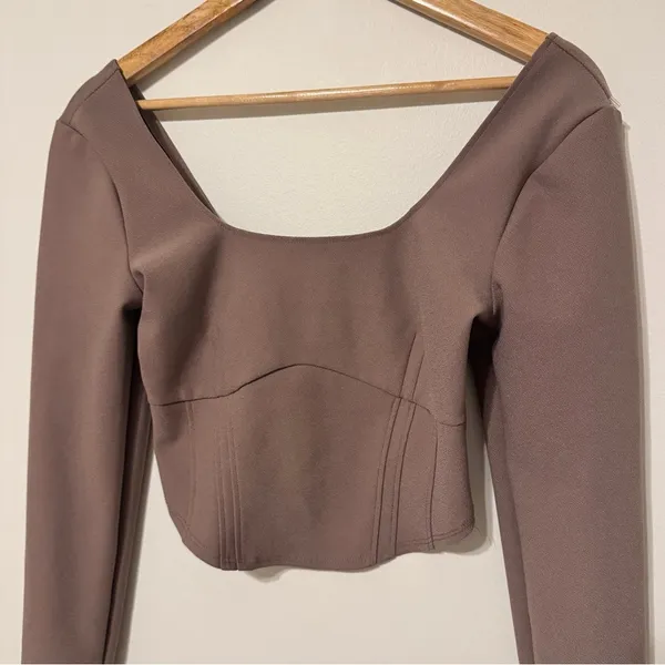 Abercrombie & Fitch Long Sleeved Corset Scoopneck Top Size Small Brown Contour - Image 3