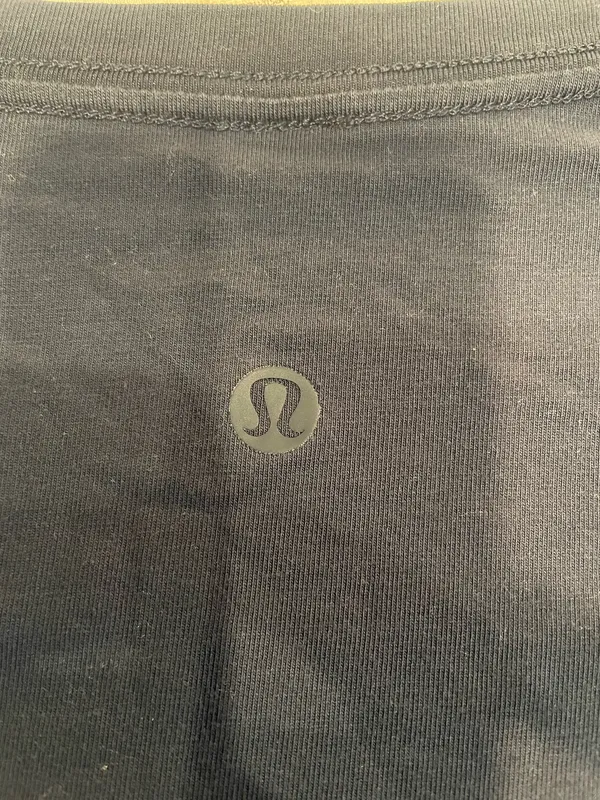 Lululemon Short Sleeve Shirt Navy - Image 7
