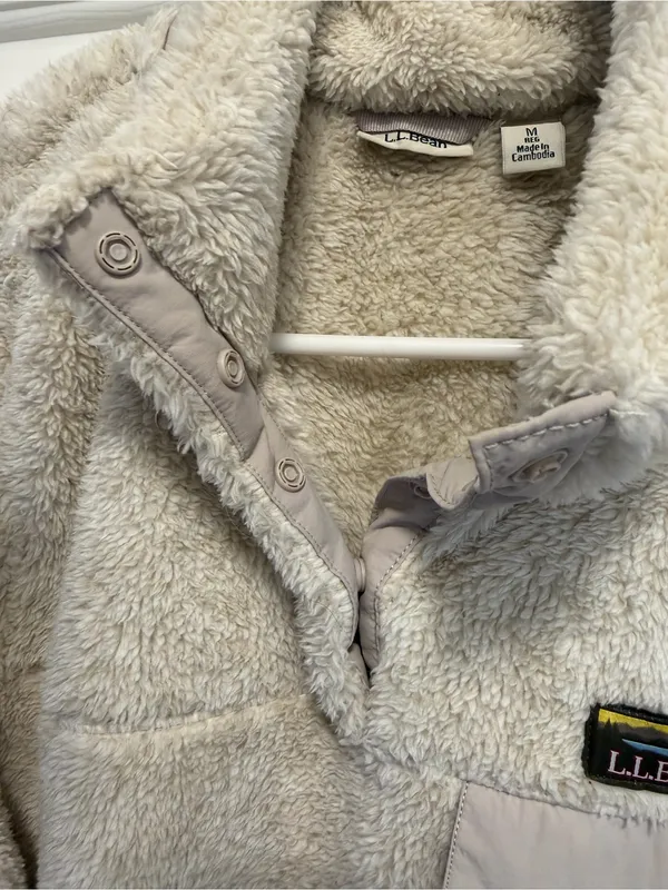 L.L. Bean Hi-Pile Fleece Pullover Size Medium - Image 6